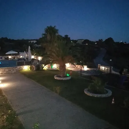 Saint George's 3* Nea Styra